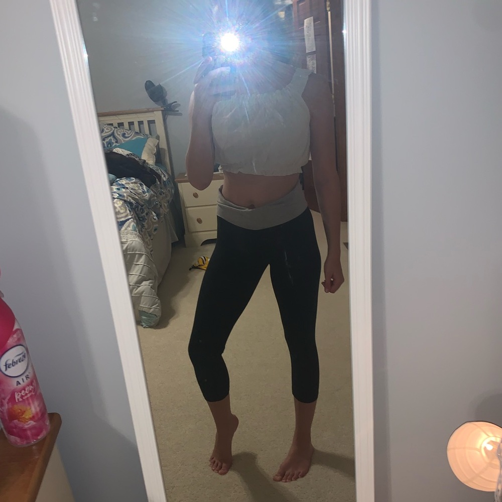 PINK cropped yoga